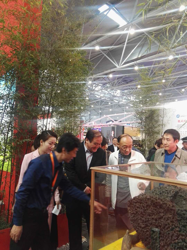 首页| 尊龙集团中国官方网站