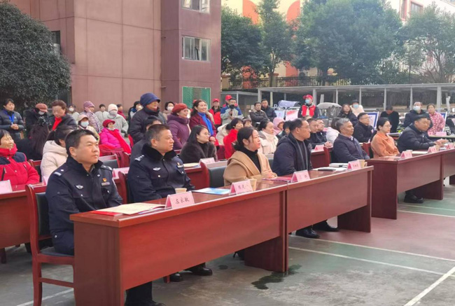 首页| 尊龙集团中国官方网站